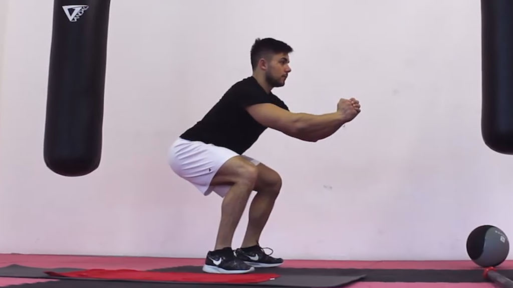 5 esercizi per allenare i glutei