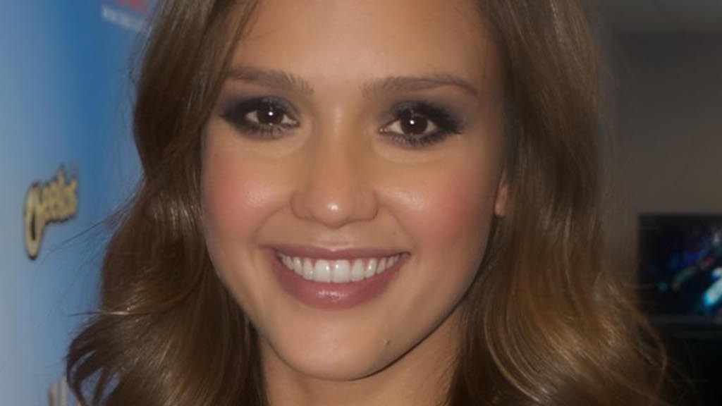 MAKE UP Truccati come Jessica Alba!