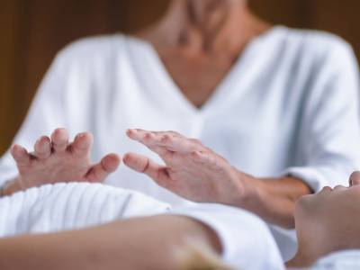 Guarire con il massaggio Reiki, un’antica tecnica dai mille benefici