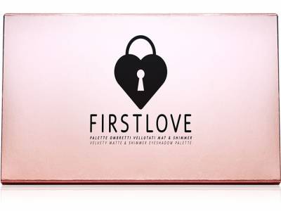 Clio, famosa make up artist, crea la sua prima palette occhi “First Love”