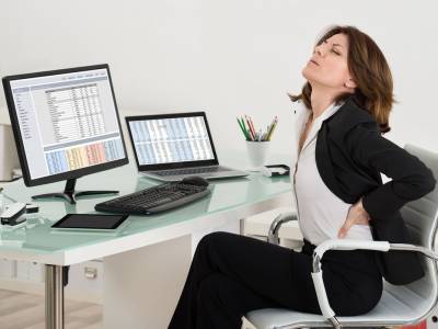 Stop al mal di schiena in ufficio: ecco come fare!