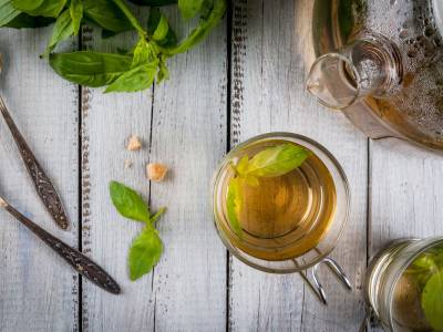 Tè al basilico, una bevanda per liberarsi di ansie e tossine in eccesso