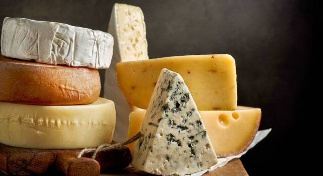 Crosta del formaggio: quando mangiarla e quando no?