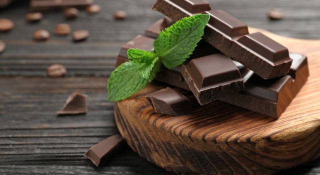 Mangiare il cioccolato fa bene?
