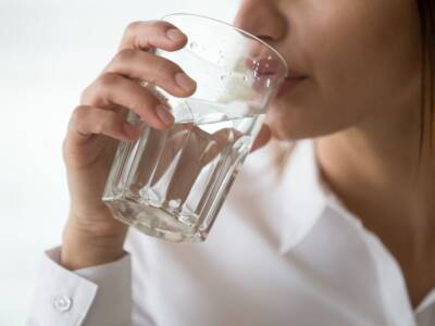 Disidratazione: come riconoscerne i sintomi e quali sono i rischi