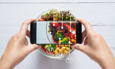 Calorie degli alimenti su app per smartphone