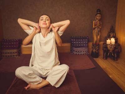 Cos’è il massaggio thailandese e quali effetti benefici ha su corpo e mente?