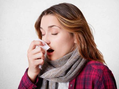 Rinite allergica: scopri di cosa si tratta e quali sono i sintomi e le cure