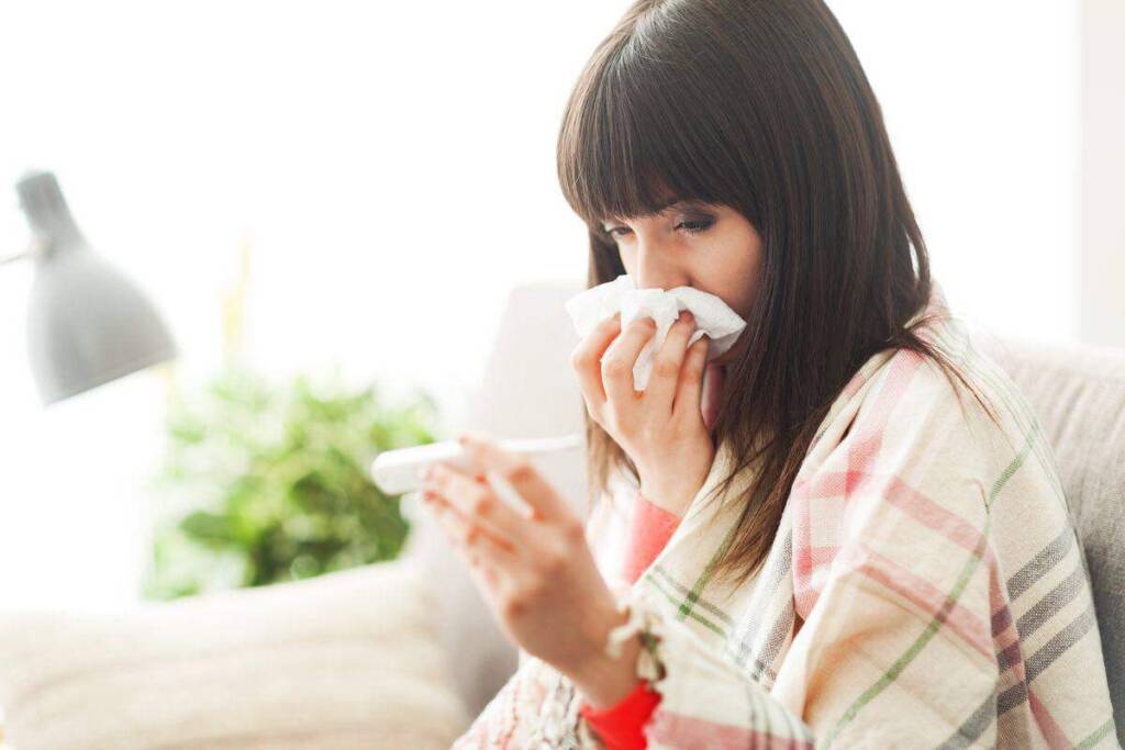 woman with flu