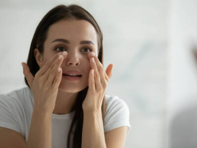 Occhi secchi: cause, sintomi e possibili rimedi