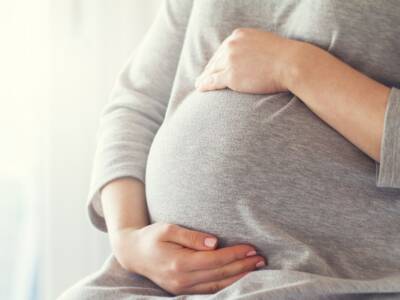 Brufoli in gravidanza: da cosa dipendono e come agire