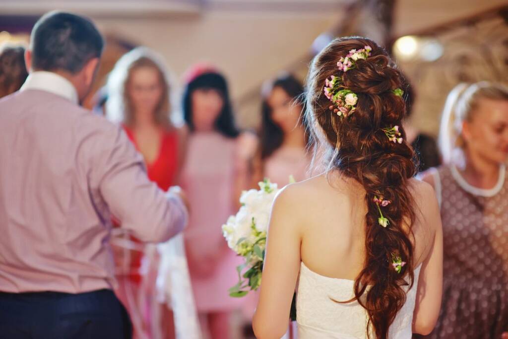 capelli sposa fiori
