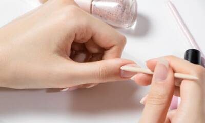 manicure ricostruzione unghie