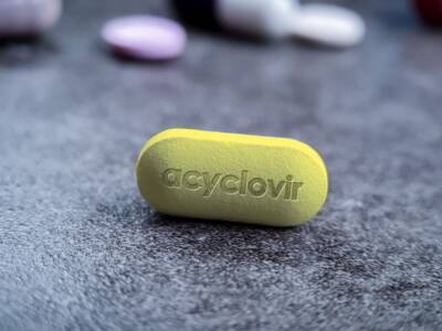 Aciclovir, tutto sul farmaco: attenzione alle controindicazioni