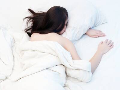Dormire troppo può essere un problema? Ecco cosa c’è da sapere