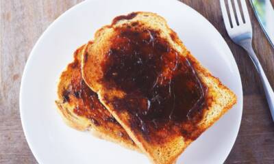 pane e marmellata fette biscottate