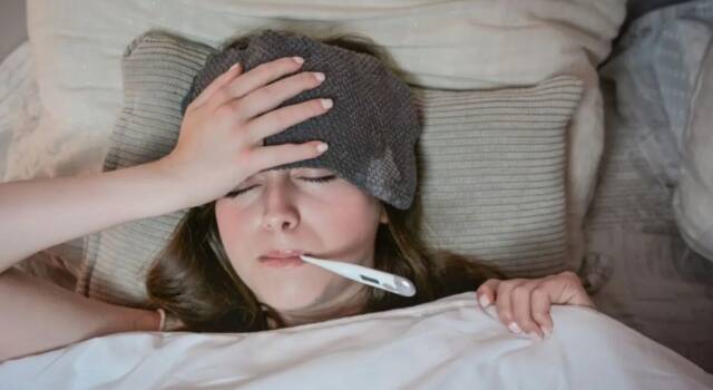 Come abbassare la febbre: i rimedi più efficaci