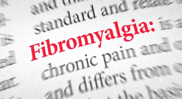 Fibromialgia: cos&#8217;è, come riconoscerla e quali sono le cure