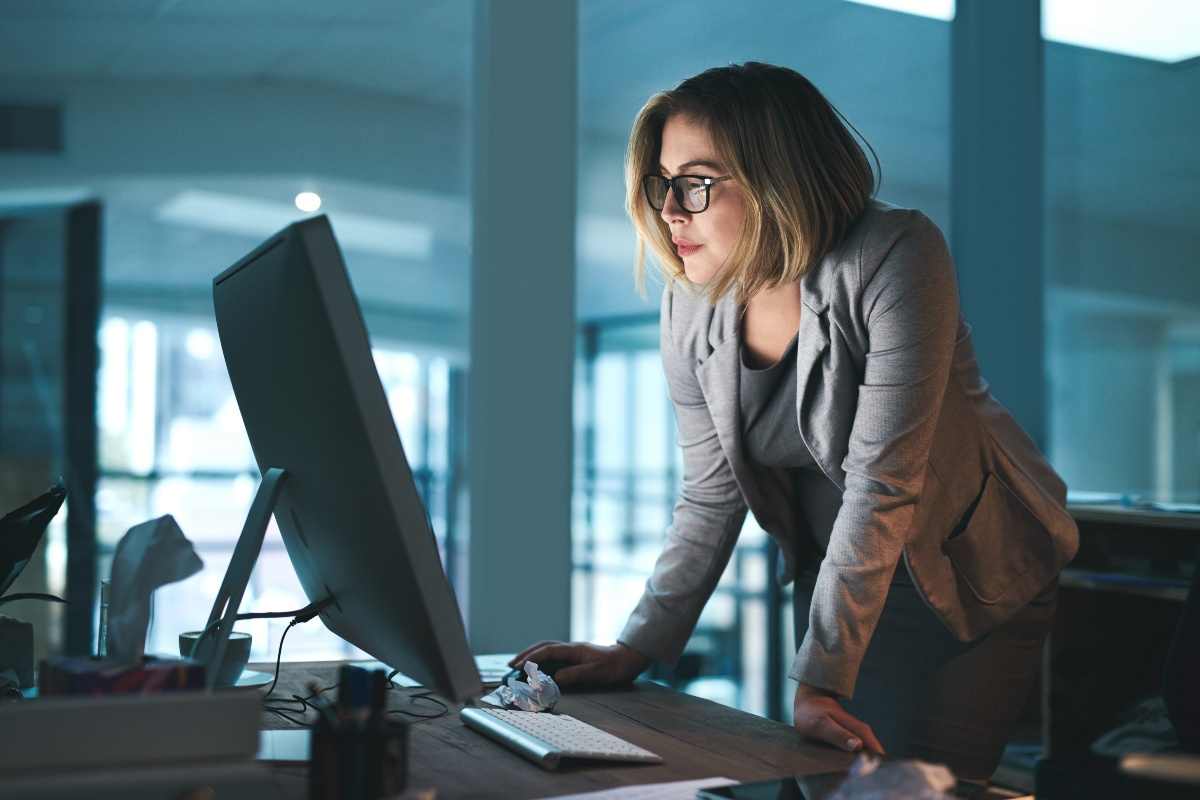 Lavorare al computer, secchezza oculare